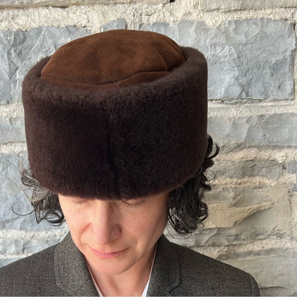 Accessories - Brown Shearling Hat Large